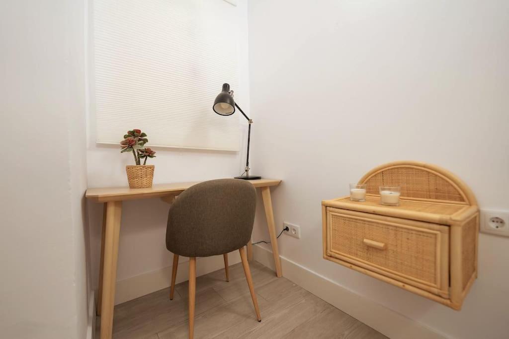 Apartamento A Estrenar En Calle Alcazares Sevilha Exterior foto